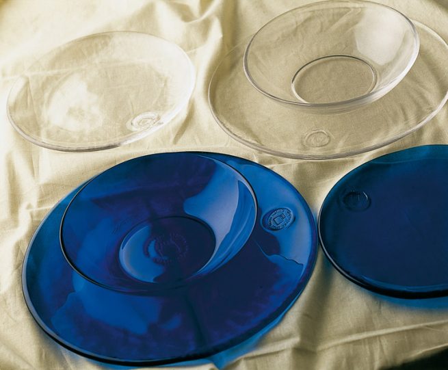 Glass A.V.
